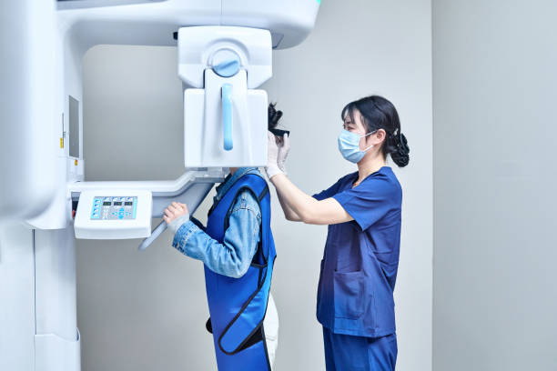 Best Broken or Cracked Tooth Emergency Dentist in Vandenberg Village, CA