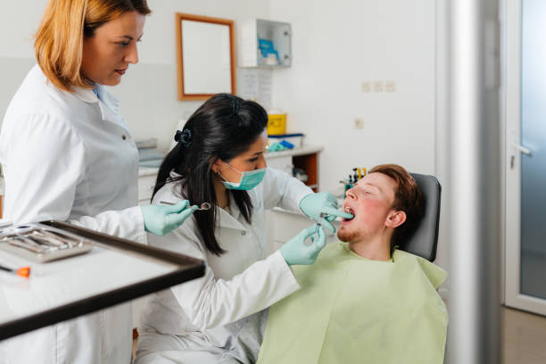 Best Pediatric Emergency Dentist in Vandenberg Village, CA